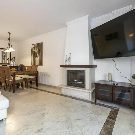Apartment Balcon De Puente Romano *