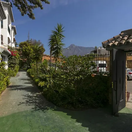 Balcon De Puente Romano Apartment Marbella