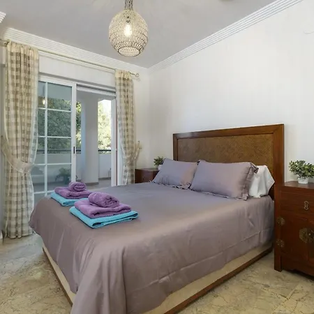 Apartment Balcon De Puente Romano