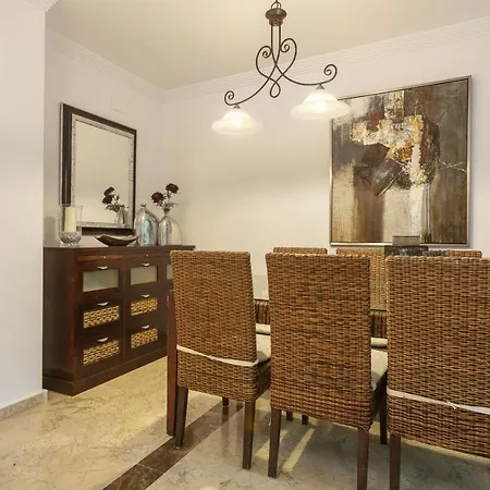 Apartment Balcon De Puente Romano